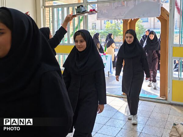اول مهر در دبیرستان لقمان حکیم؛ آغاز سال تحصیلی با شور و نشاط