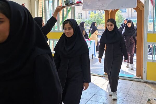 اول مهر در دبیرستان لقمان حکیم؛ آغاز سال تحصیلی با شور و نشاط