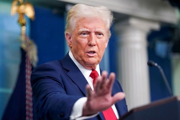 ترامپ برای اوکراین ضرب‌الاجل تعیین کرد