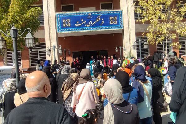 برگزاری پویش سلامت در فرهنگسرای بهشت؛ هدیه‌ای برای سالمندان
