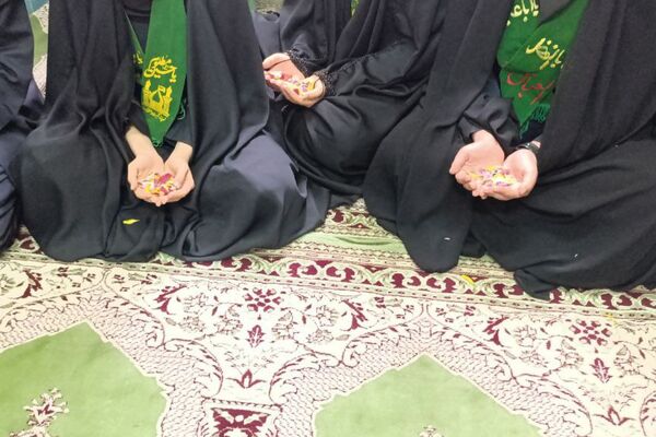 مدارس ورامین در سالروز ولادت حضرت زهرا(س) غرق در شور و جشن 