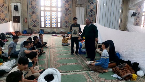 از خلوت اعتکاف تا هویت ایرانی اسلامی در «ایرانمون»