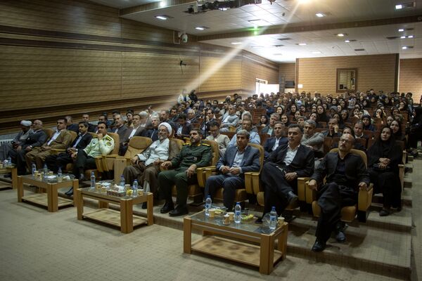 مراسم بزرگداشت روز معلم در جوانرود