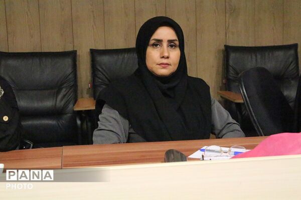 کارگاه آموزشی مهارت ارتباط موثر با نوجوان در بهارستان‌دو 