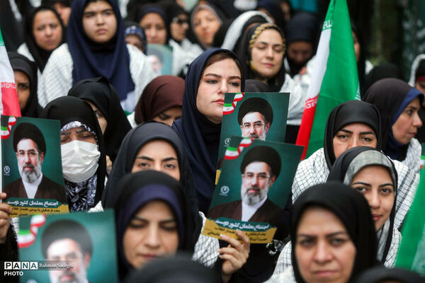 بیعت معلمان با رهبر معظم انقلاب