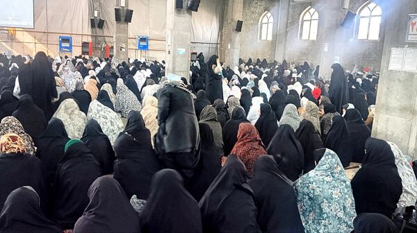 نمازجمعه عبادی و سیاسی هفته دوم بهمن ماه