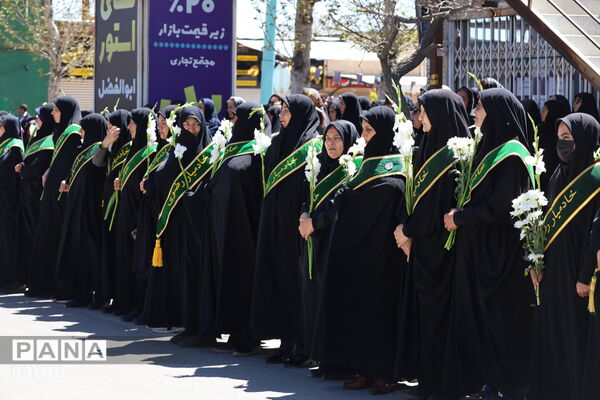 تشییع پیکر شهید ماهان خوارزمی در بافت