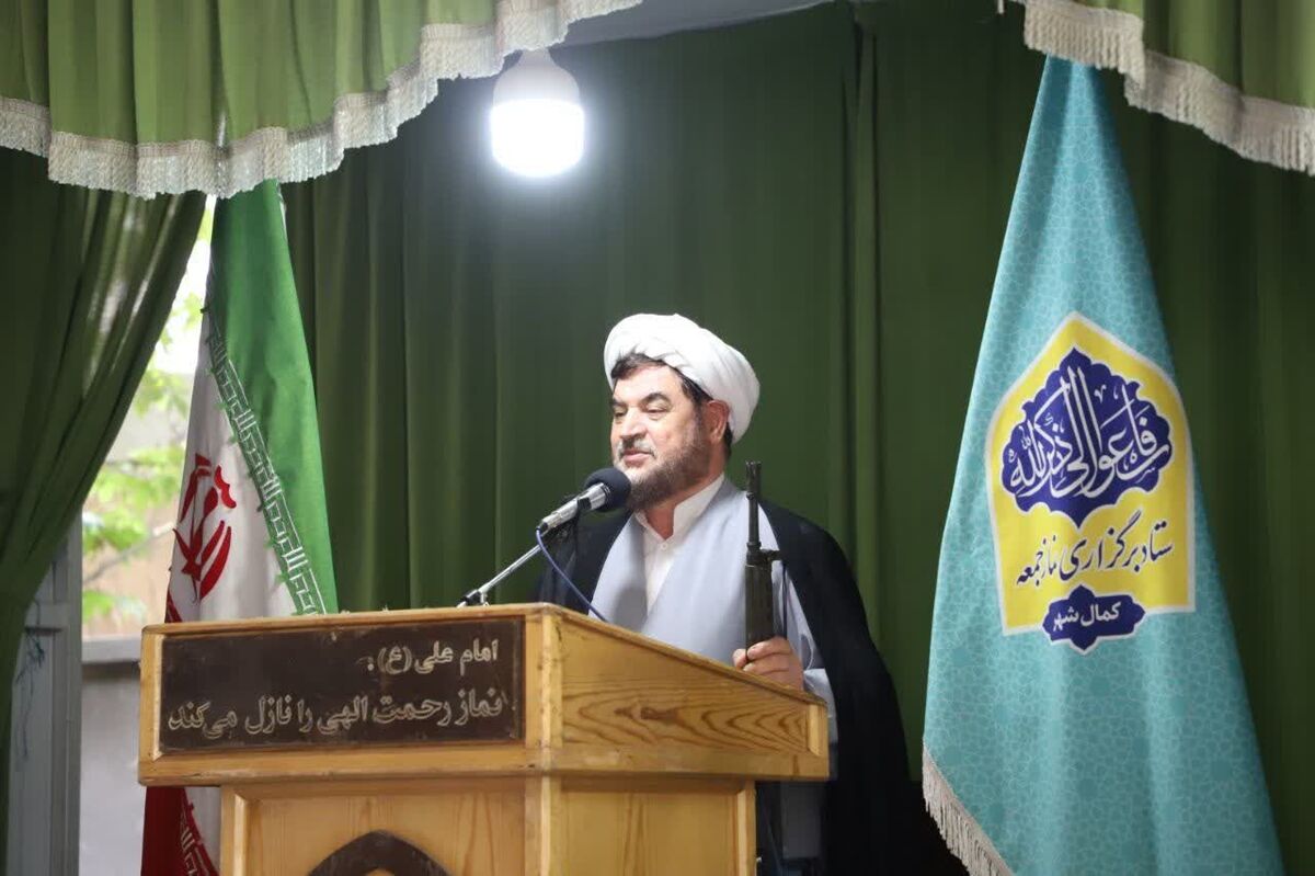  خبرنگاران؛ قلم  خویش را جز در مسیر حق و عدالت به کار نمی‌گیرند