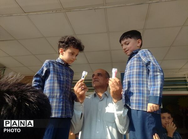  جشنواره روز جهانی تخم مرغ در مدرسه شاهد شهید محمد جنیدی پیشوا