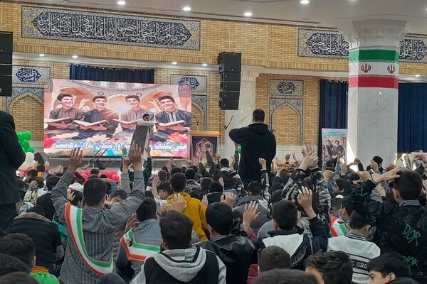 جشن تکلیف دانش‌آموزان پسر منطقه کهریزک 