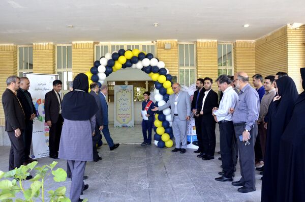 افتتاح نمایشگاه پژوهش های دانش آموزی در چارچوب جشنواره جابر بن حیان 