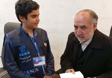 در محفل ادبی قند پارسی با اشعار بیدل دهلوی