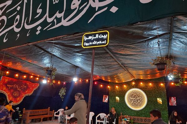 برپایی مواکب مردمی، فرزندان مادر پهلو شکسته در شهریار