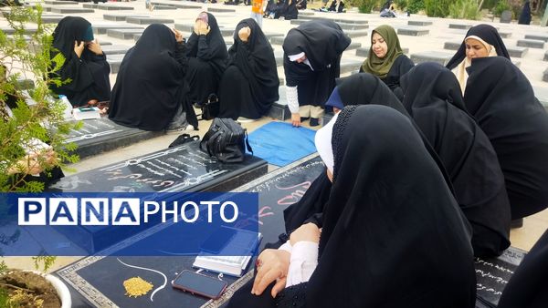 راز و نیاز مردم شهرستان اسلامشهر با خدای خود در روز عرفه