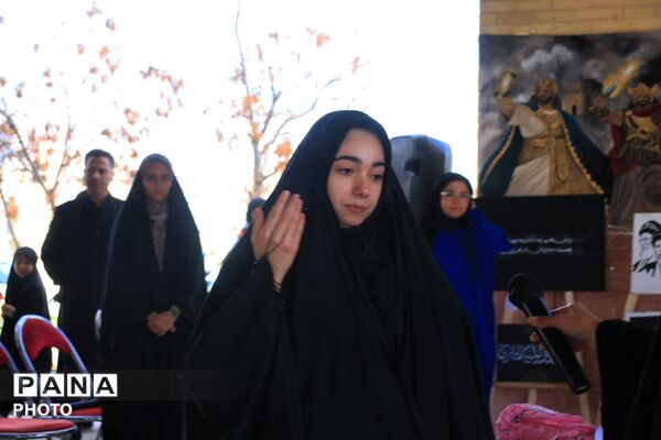 نمایش خیابانی هنرجویان هنرستان شهید سادلجی