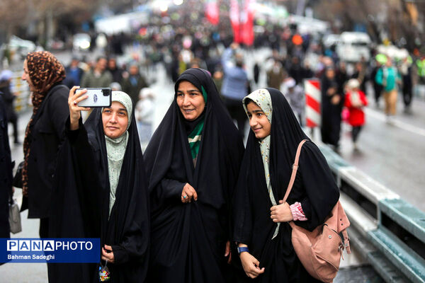 جشن خیابانی نیمه شعبان در تهران