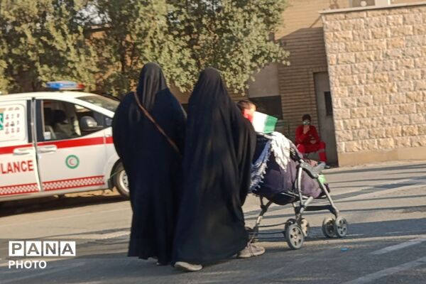 وداع آحاد مردم ایران با رهبر شهید در مصلی تهران