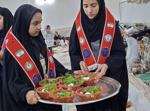 مراسم اعتکاف دانش آموزی آموزشگاه مریم سنگان شهرستان رشتخوار