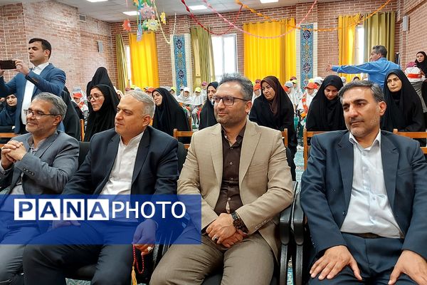 آیین سپاس معلم اداره کل آموزش و پرورش شهرستانهای تهران در کهریزک 