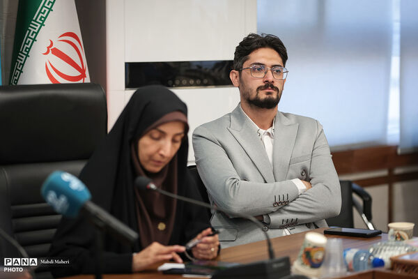 نشست خبری سخنگوی وزارت آموزش و پرورش با دانش‌آموز خبرنگاران پانا