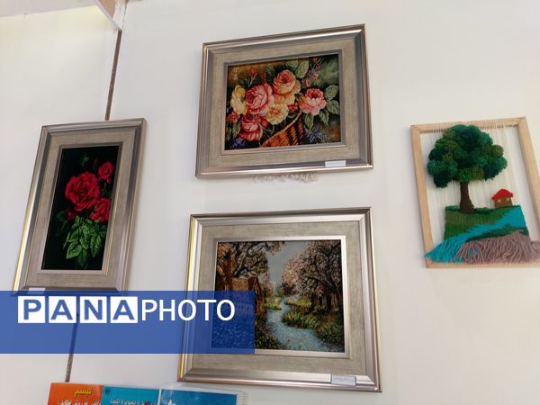 روز دوم نمایشگاه پژوهش و فناوری همزمان با هفته پژوهش در مشهد 