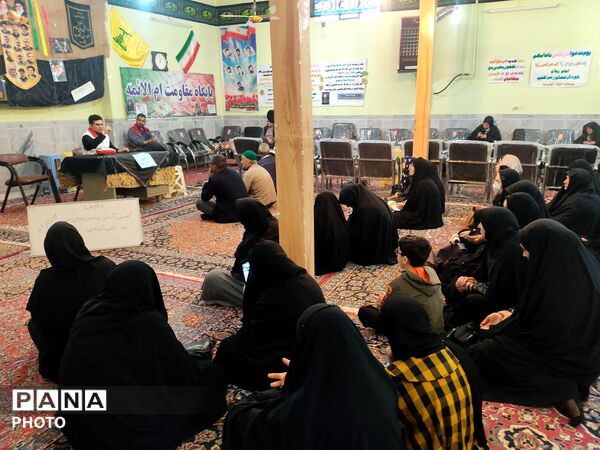 کلاس های هلال احمر در مسجد ابوالفضلی نیشابور 