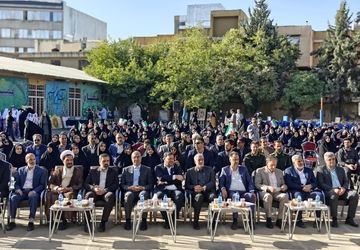 نواخته شدن زنگ آغاز سال تحصیلی در کرمانشاه 