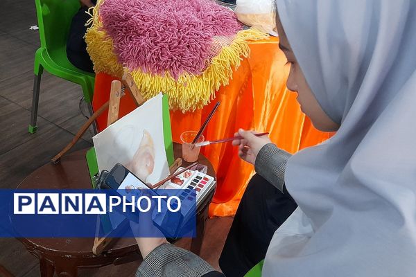 جشنواره «جابر‌ابن‌حیان» در دبستان راهیان نور ناحیه دو شهرری 