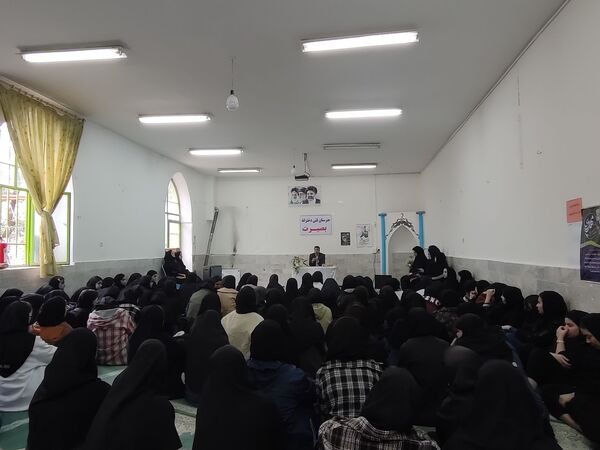 برگزاری جلسه آموزشی پیشگیری از آسیب‌های اجتماعی