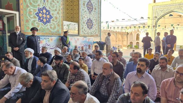 مراسم غبارروبی ضریح مطهر حضرت سلطانعلی(ع) همزمان با میلاد پیامبر(ص) و امام صادق(ع) در مشهد اردهال