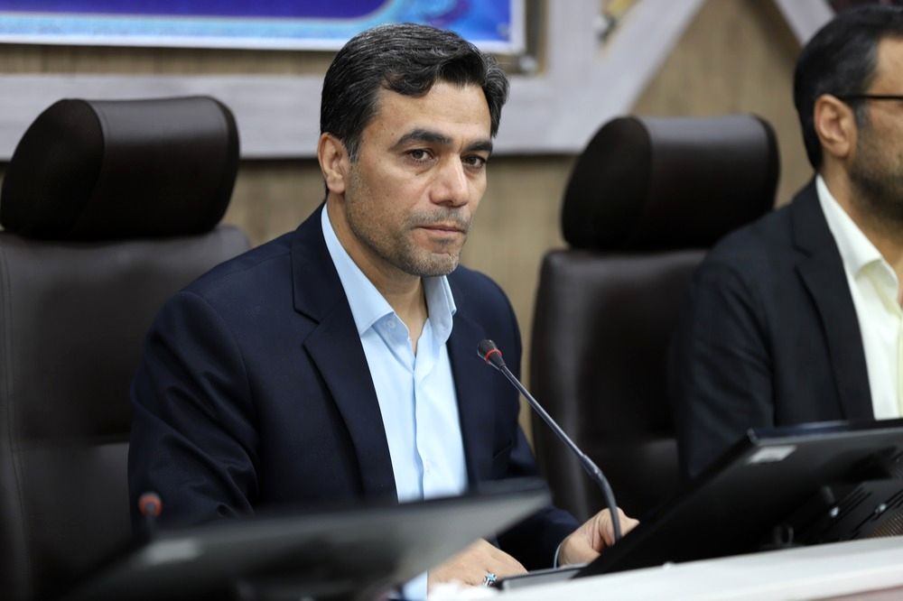 معلمان ستون‌های توسعه کشور هستند