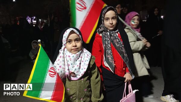شهرکرد در تب و تاب عید انقلابی