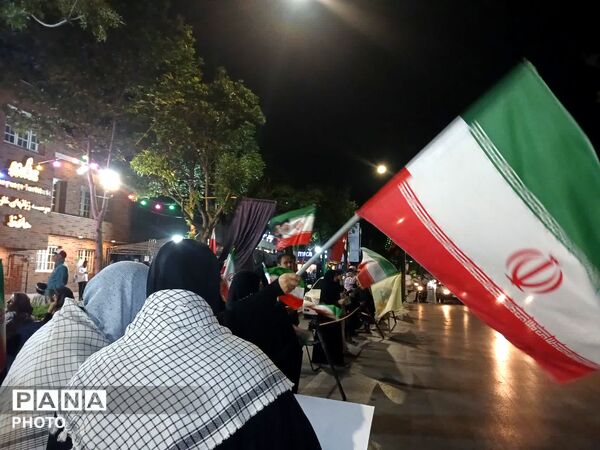 موج حماسه مشهدیان در بلوار احمد آباد 