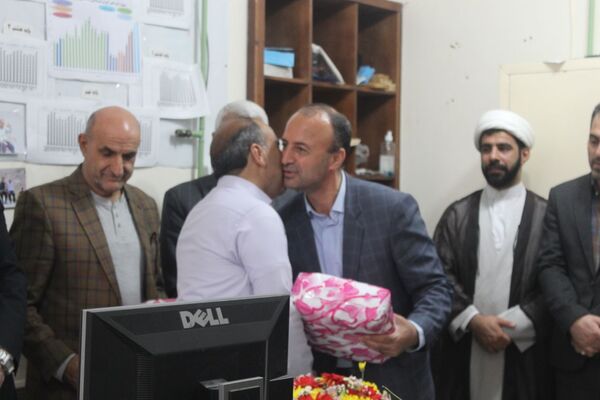 بزرگداشت مقام معلمان در مدارس گلوگاه 