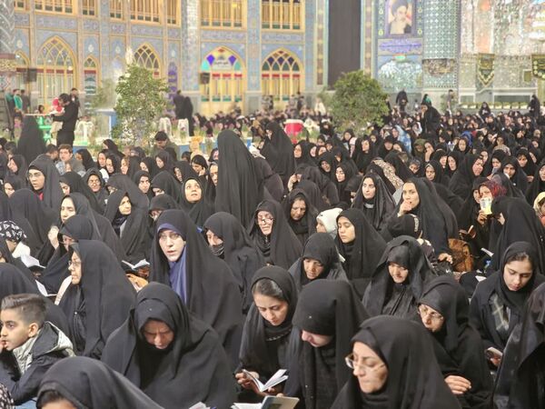 مراسم احیاء شب نوزدهم ماه مبارک رمضان(لیالی قدر) در نجف ایران