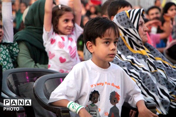 وقتی شادی و ولایت در یک کادر جمع می‌شوند