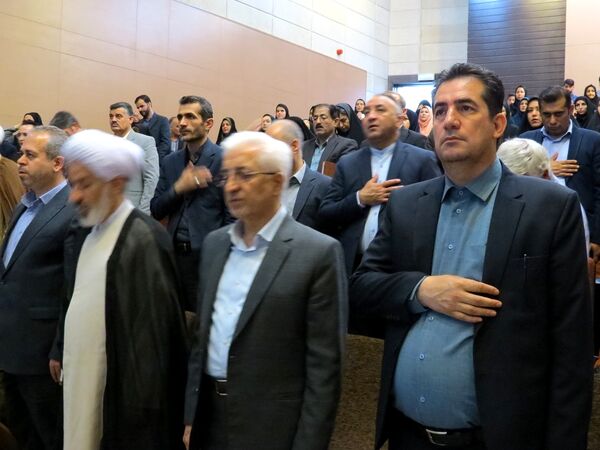 آیین تجلیل از معلمان نمونه استانی در بجنورد
