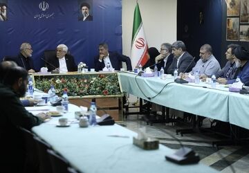 مراسم تشییع امام شهید باید در شان رهبر امت اسلامی برگزار شود/ بخشنامه‌های ستاد ‌در حکم بخشنامه دولت است