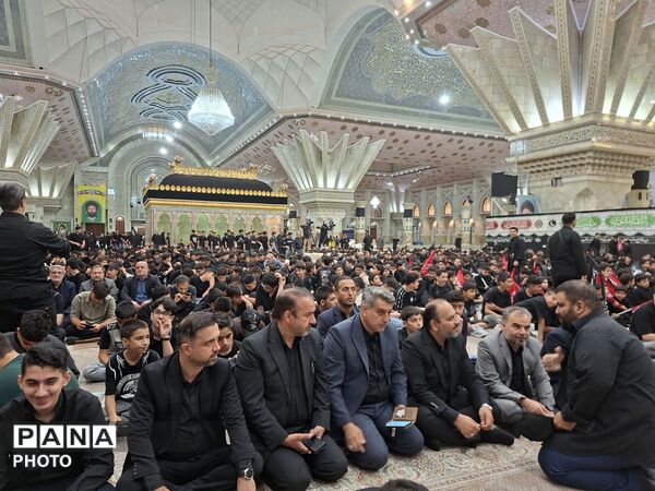 احلی من العسل؛ عطر نوجوانی در مصلای امام با یاد حضرت قاسم(ع)