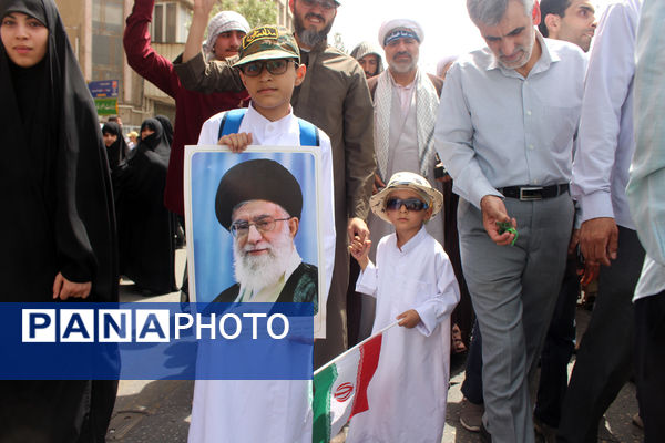 جلوه های حماسی خشم و انزجار مردم قم از جنایات رژیم صهیونیستی 