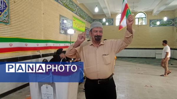 حضور مردم  یاسوج پای صندوق‌های رأی