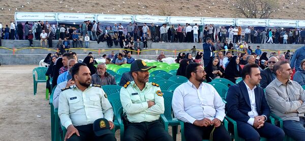 شکوفایی طعم و فرهنگ در سامان؛ دومین جشنواره بادام و گردو 
