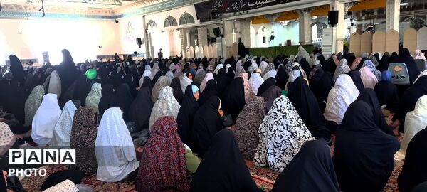 نماز عبادی سیاسی جمعه در شهرستان کاشمر 
