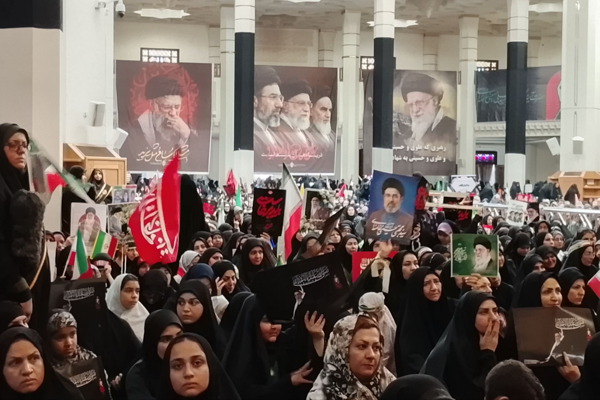 از شاهچراغ تا قلب ایران؛ میثاق بی‌قید و شرط نسل بصیرت -1