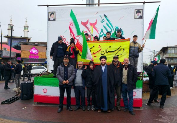 حماسه حضور نسل‌های انقلاب در لنگرود