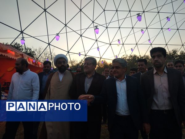 جشنواره طعم و رنگ پاییز با حضور شهردار مشهد آغاز به کار کرد