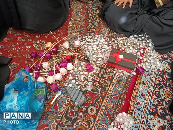 موکب خانم فاطمه الزهرا محله خضر در خدمت زائران سید الشهدا