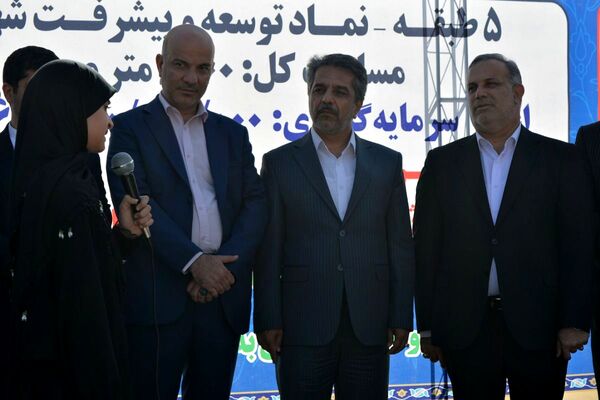 بهارستان روی ریل پیشرفت، افتتاح چندین طرح خدماتی و عمرانی