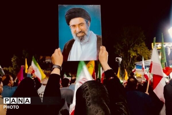 حماسه شبانه در ورامین؛ حضور مردمی که تاریکی را به روشنای همدلی بدل کردند