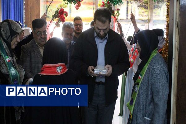 حضور رئیس سازمان دانش آموزی کشور در جشن تکلیف دختران مدرسه هوانیروز